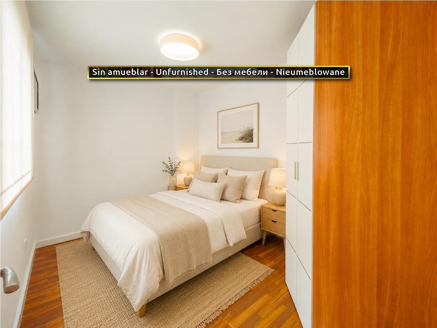 Apartamento reformado en Parque de las Naciones con garaje y terraza acristalada
