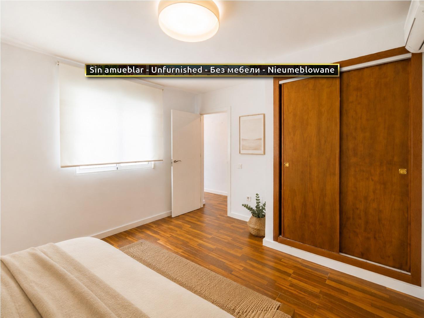 Apartamento reformado en Parque de las Naciones con garaje y terraza acristalada