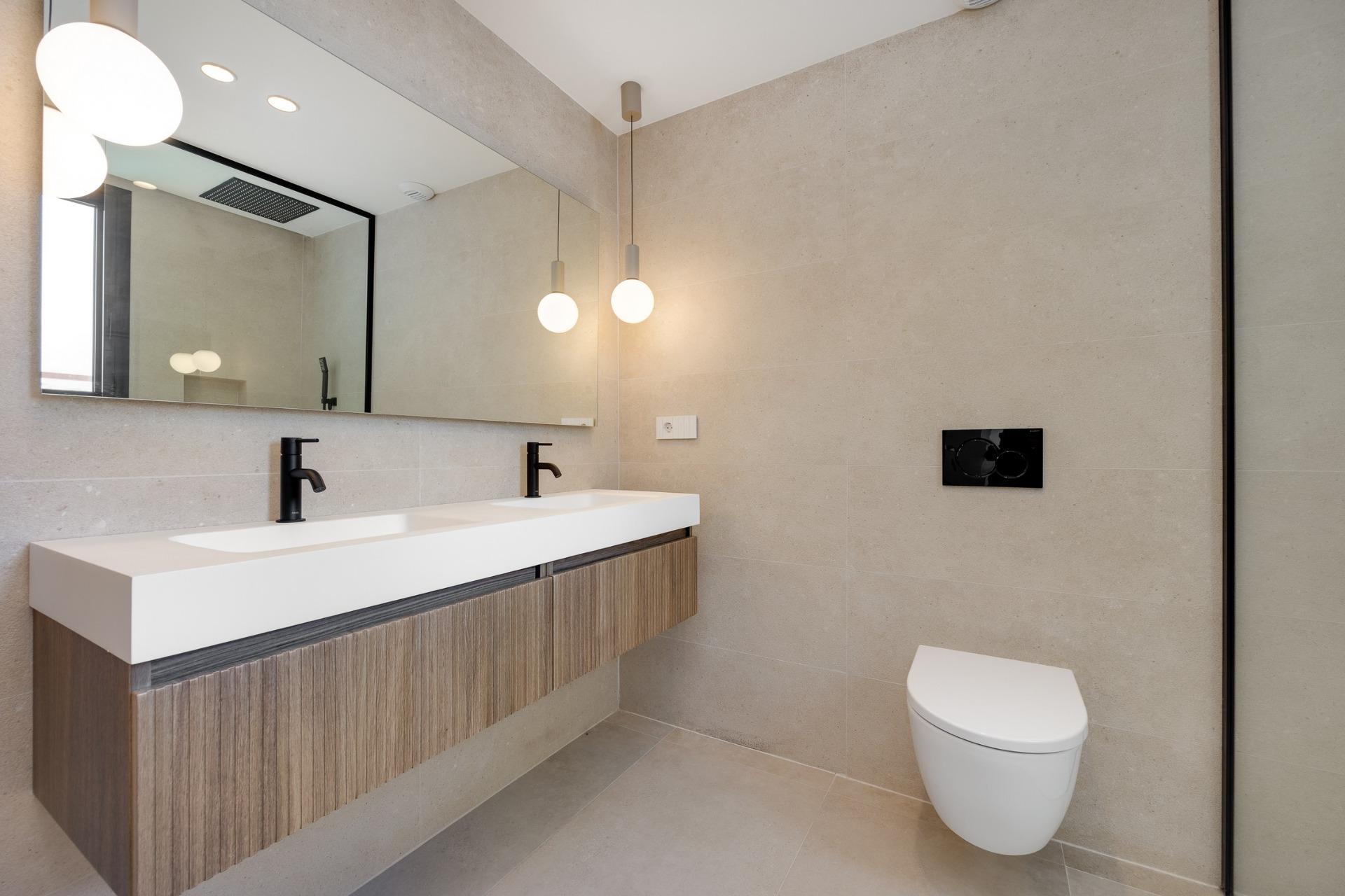 Villa de obra nueva en Mutxamel con piscina privada y vistas al mar - 3 Dorm.