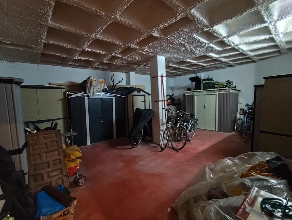 Ático en Punta Prima con solárium privado y vistas al mar — 160 m²