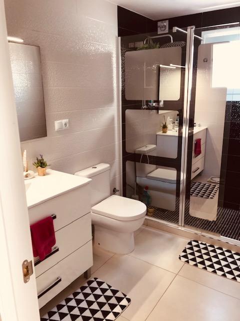 Chalet moderno en Ciudad Quesada con 6 dorm., piscina privada y 1.000 m² de parcela