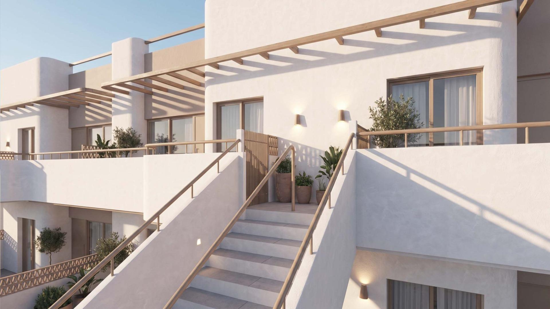 Chalet de obra nueva con piscina privada en Pilar de la Horadada — 2 hab.