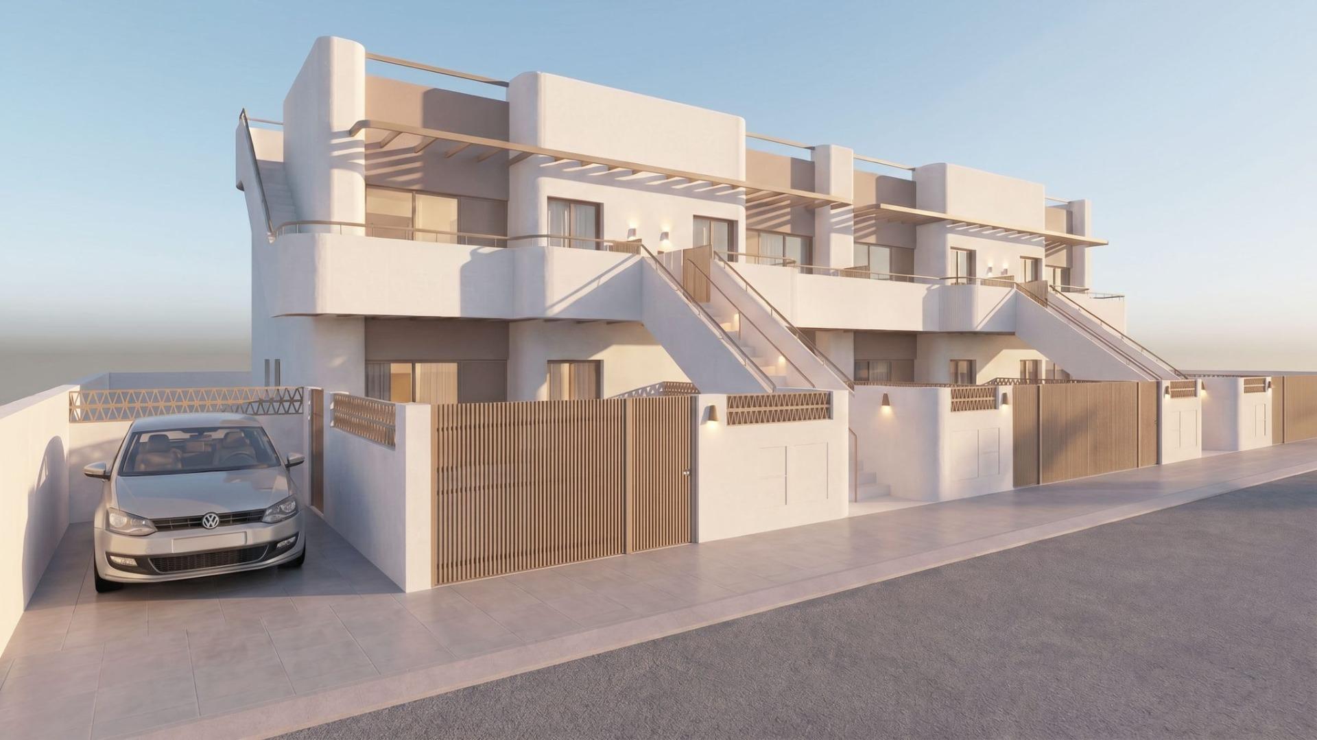 Chalet de obra nueva con piscina privada en Pilar de la Horadada — 2 hab.