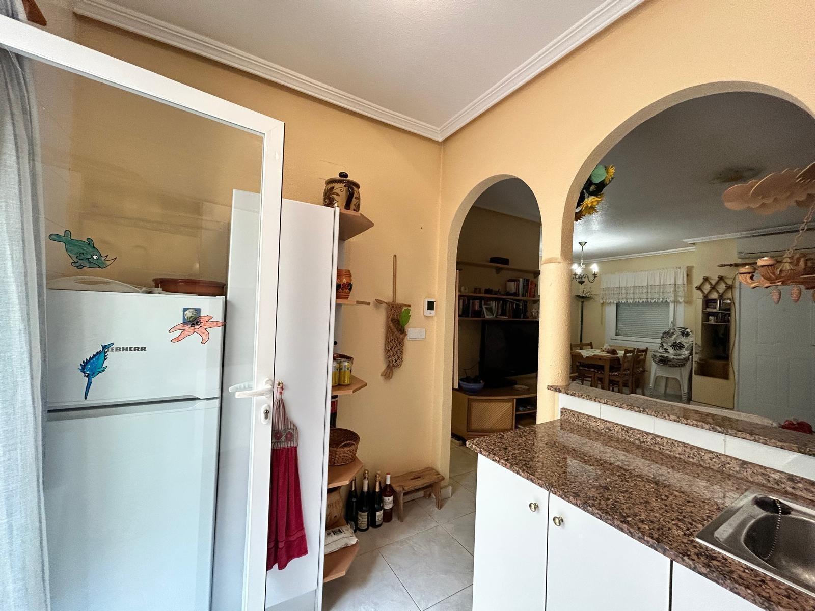 Bungalow con piscina privada en La Florida — 2 hab. y solárium en Orihuela Costa