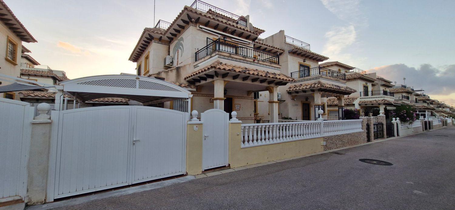 Duplex en Orihuela Costa