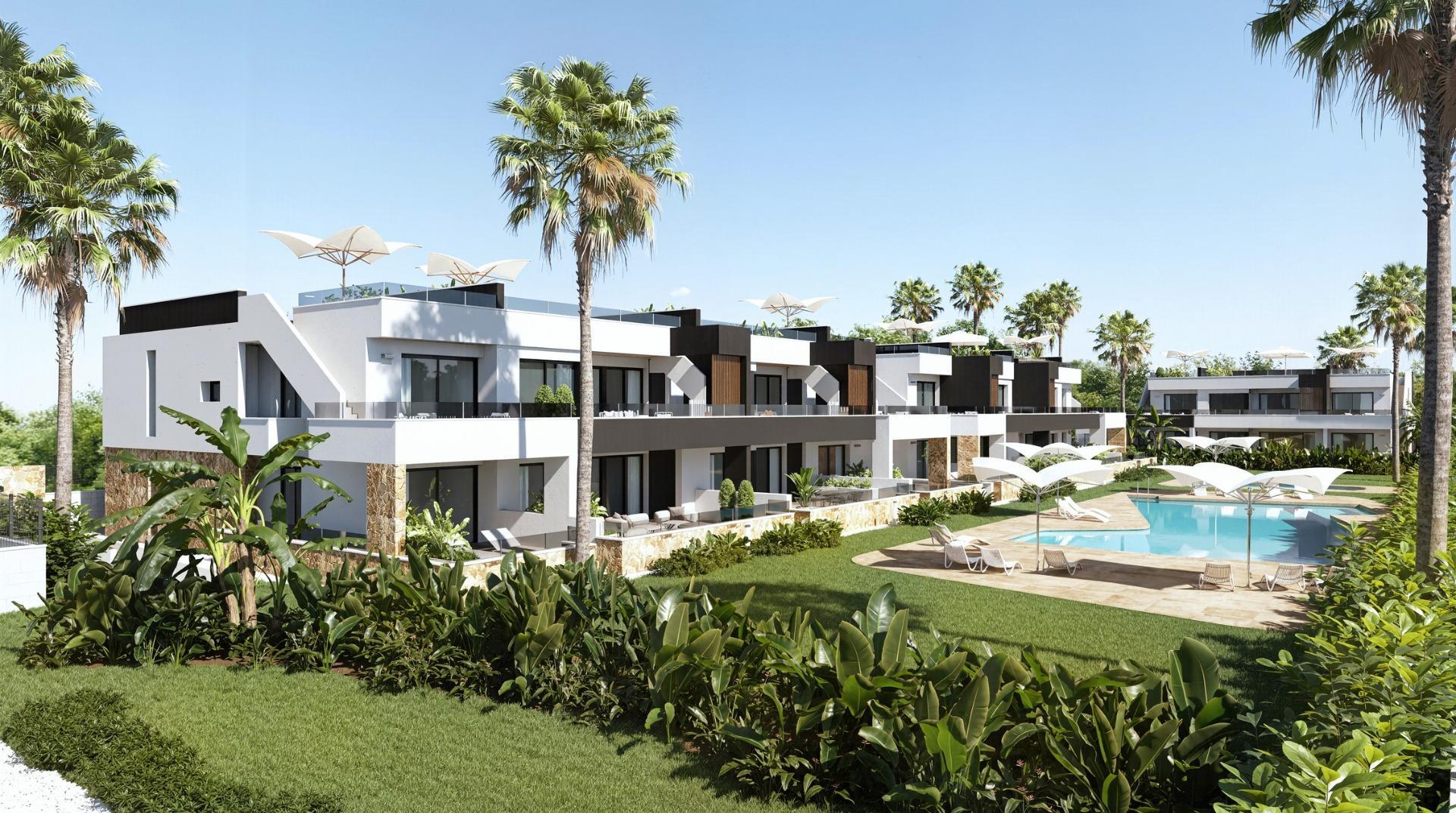 Chalet de obra nueva con piscina privada en Ciudad Quesada, Rojales — 2 dorm.