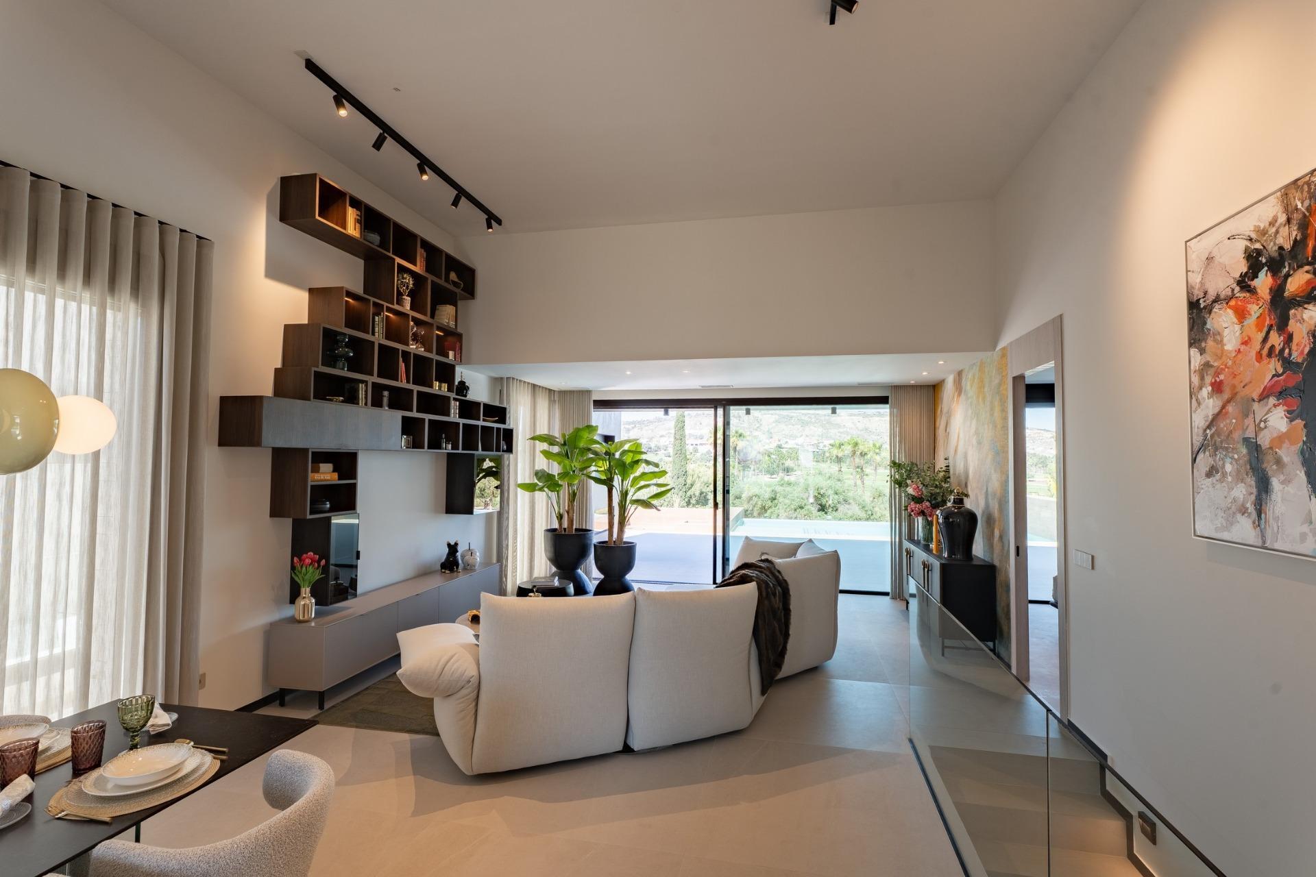 Villa de lujo en primera línea de golf en Algorfa — piscina infinity y 3 dorm.