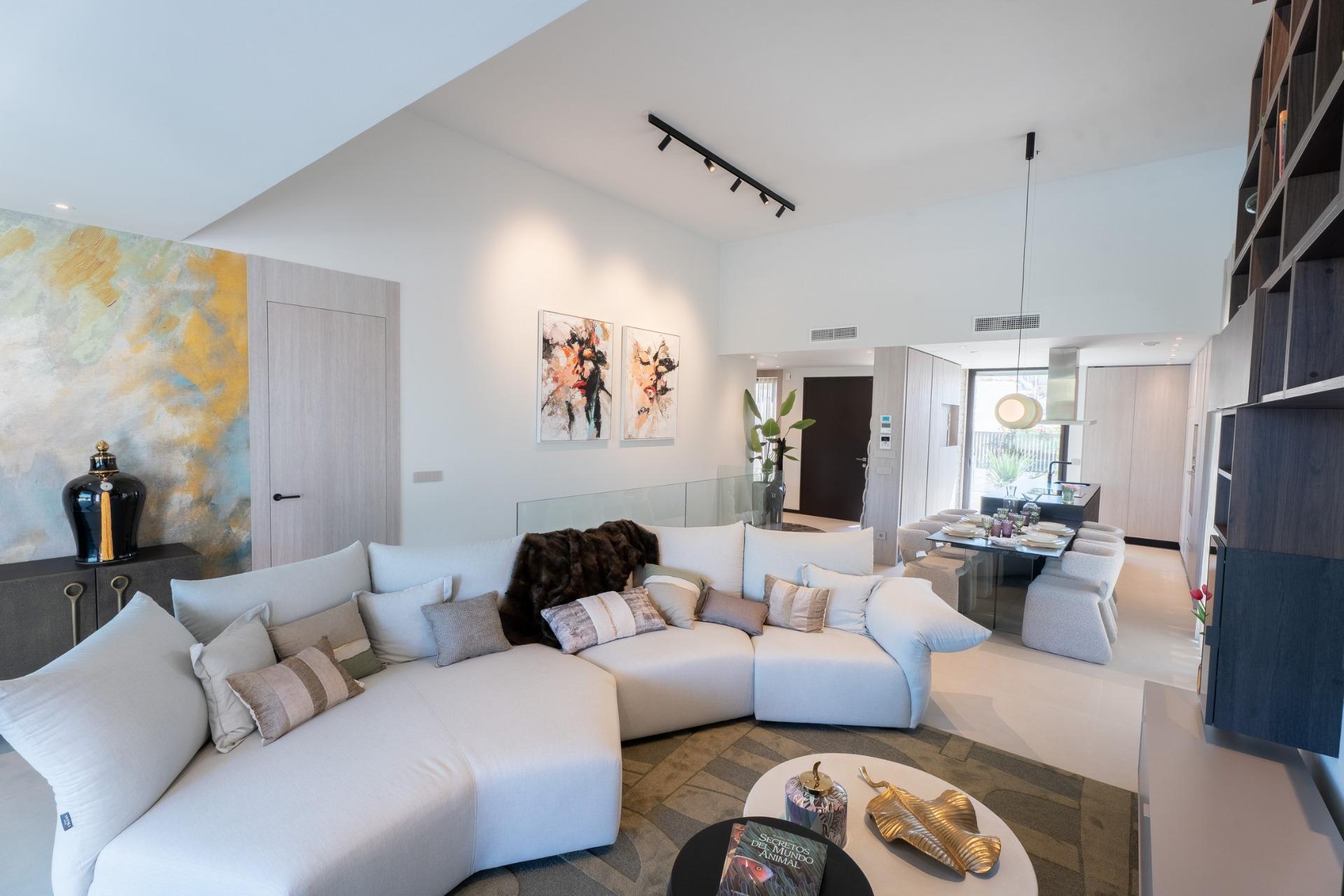 Villa de lujo en primera línea de golf en Algorfa — piscina infinity y 3 dorm.
