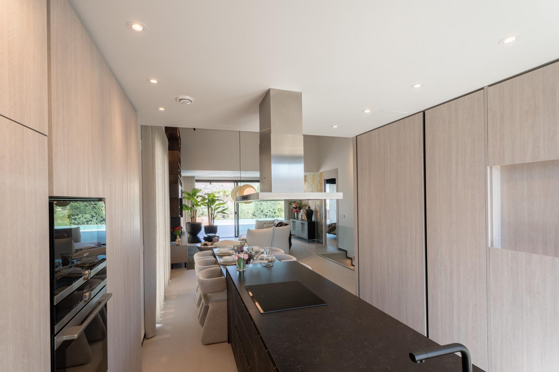 Villa de lujo en primera línea de golf en Algorfa — piscina infinity y 3 dorm.