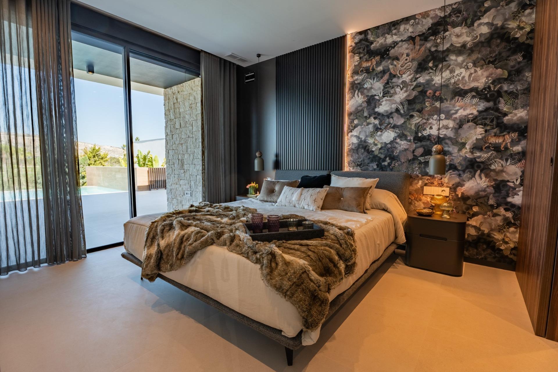 Villa de lujo en primera línea de golf en Algorfa — piscina infinity y 3 dorm.