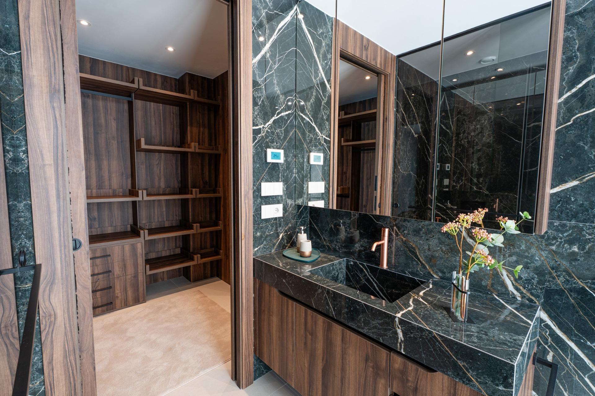Villa de lujo en primera línea de golf en Algorfa — piscina infinity y 3 dorm.