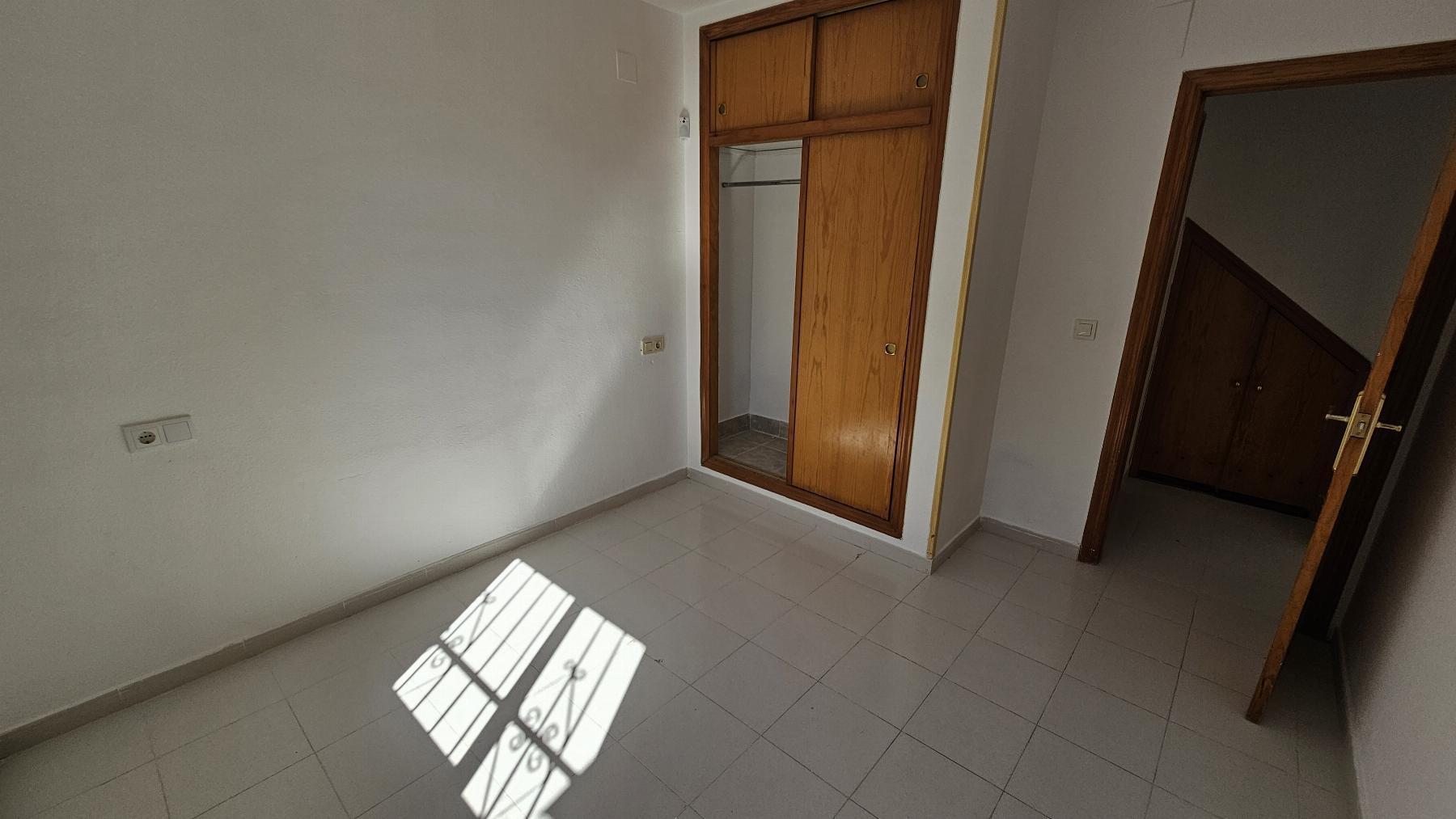 Dúplex de esquina en Lago Jardín con terraza y vistas a la Laguna — 2 dorm.