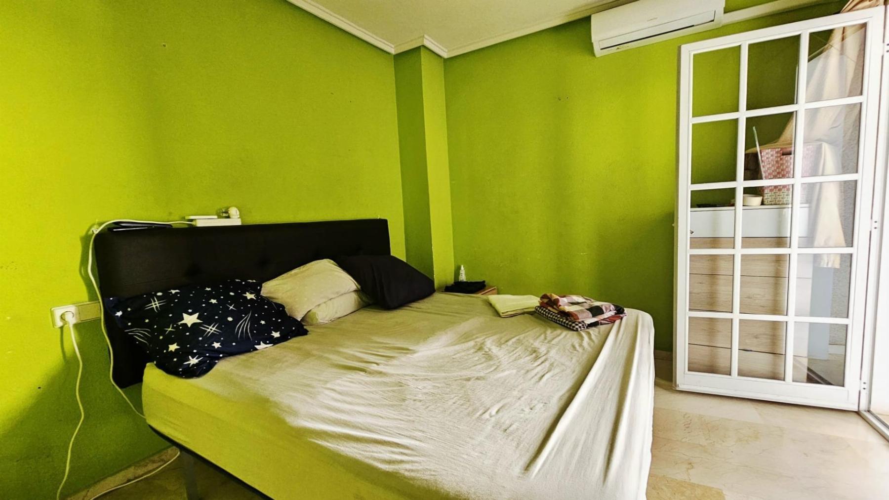 Apartamento a 50m de Playa de Los Locos con gran terraza — 2 dorm.