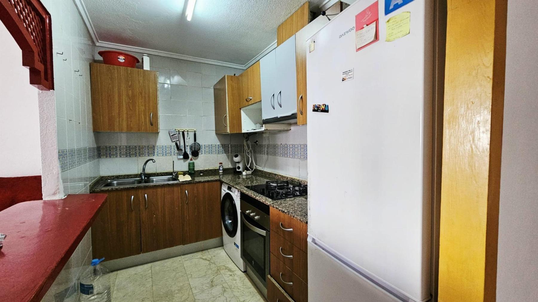 Apartamento a 50m de Playa de Los Locos con gran terraza — 2 dorm.
