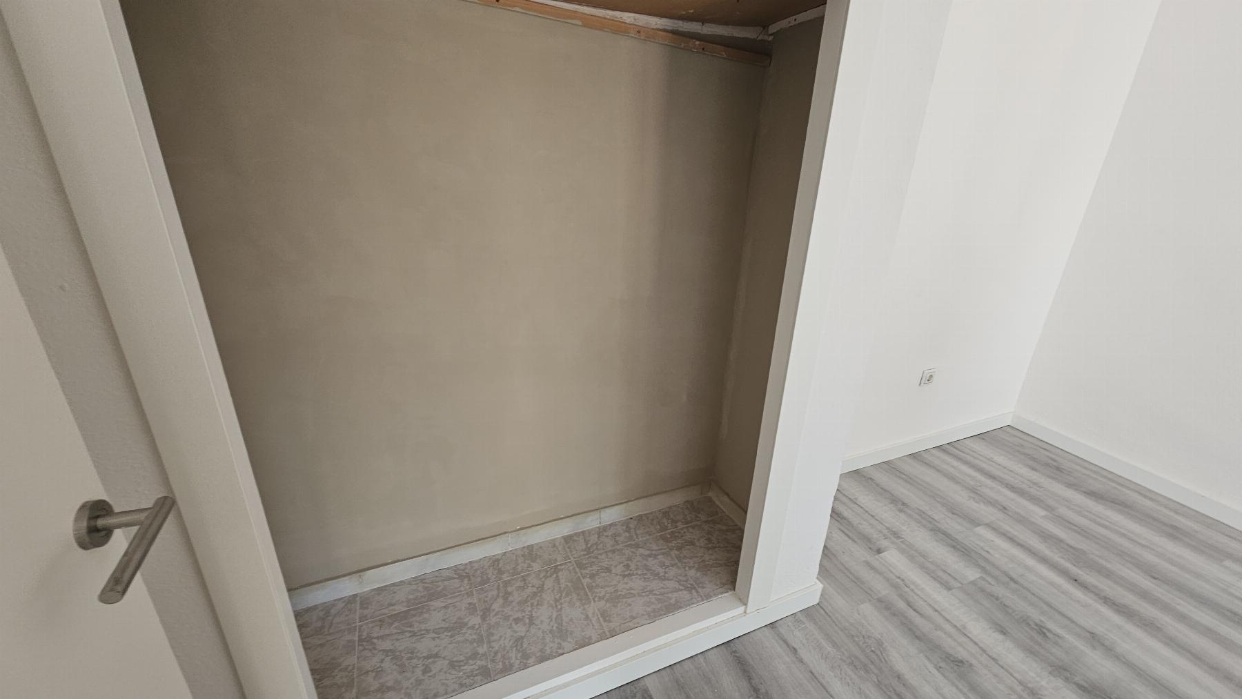 Chalet independiente con jardín privado en Nueva Torrevieja — 2 dorm. y 2 baños