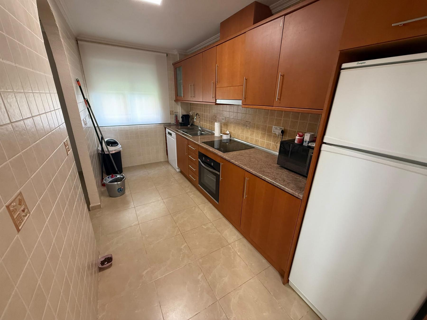 Bungalow con jardín privado y piscina en Lomas de Cabo Roig — 2 dorm.