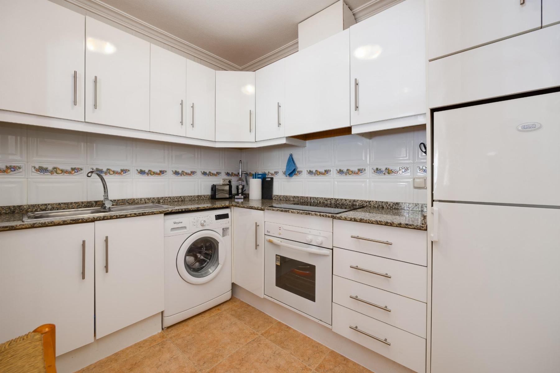 Duplex con piscina privada en La Florida, Orihuela Costa – 2 hab / 2 baños