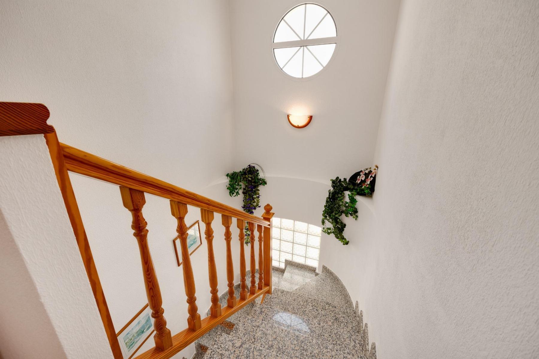 Duplex con piscina privada en La Florida, Orihuela Costa – 2 hab / 2 baños