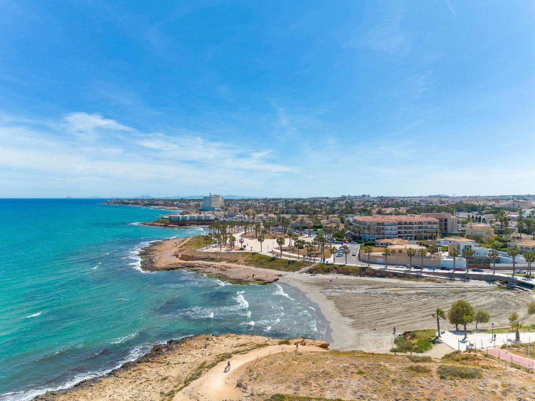 Duplex con piscina privada en La Florida, Orihuela Costa – 2 hab / 2 baños