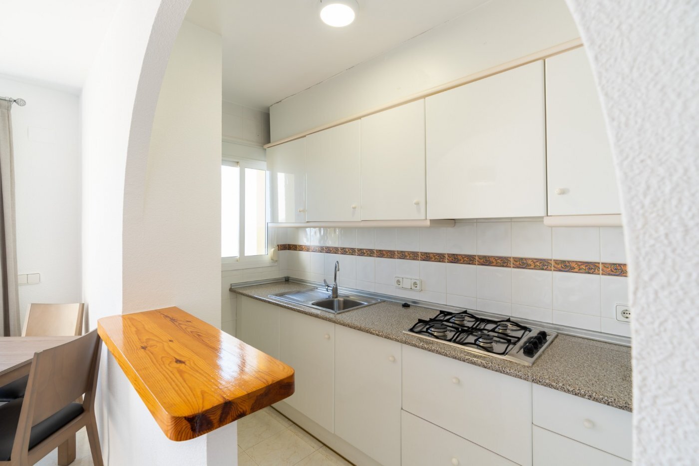 Chalet de obra nueva con piscina privada en Calpe — Diseño y exclusividad
