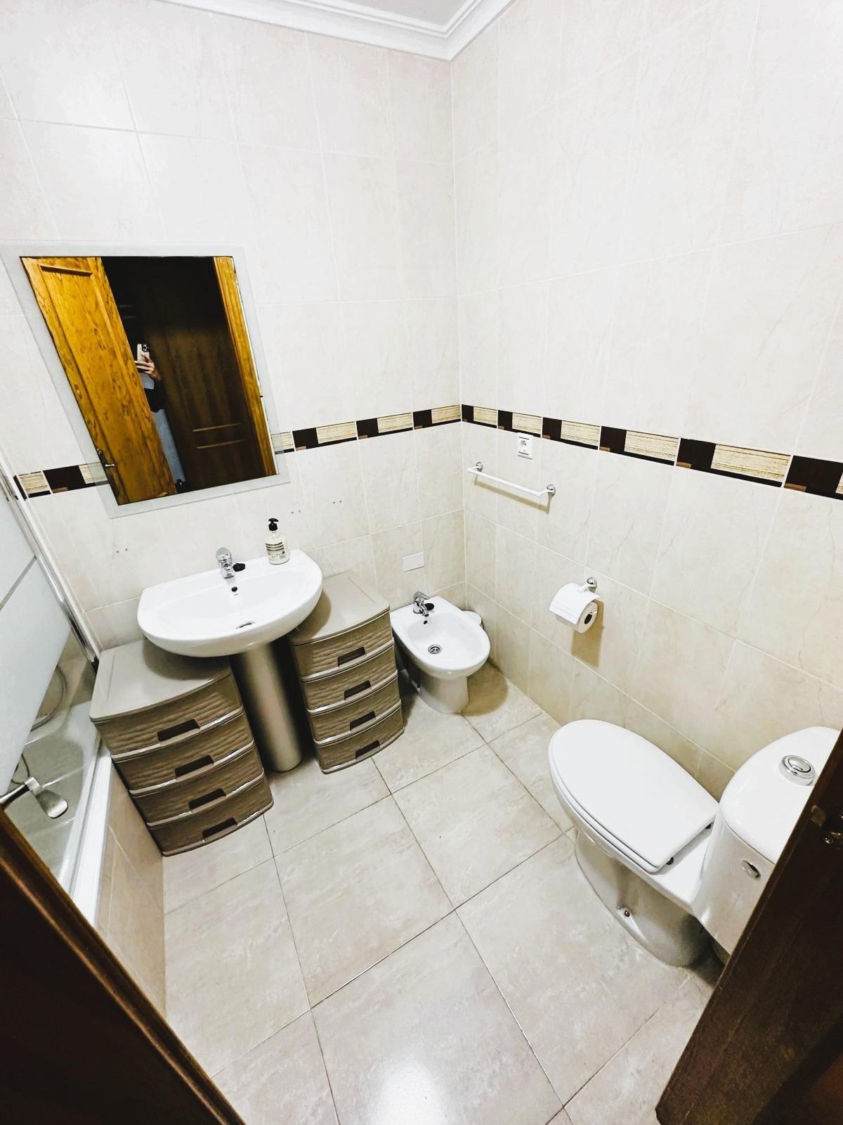 Bungalow con jardín y piscina en Dream Hills – Inversión con renta garantizada