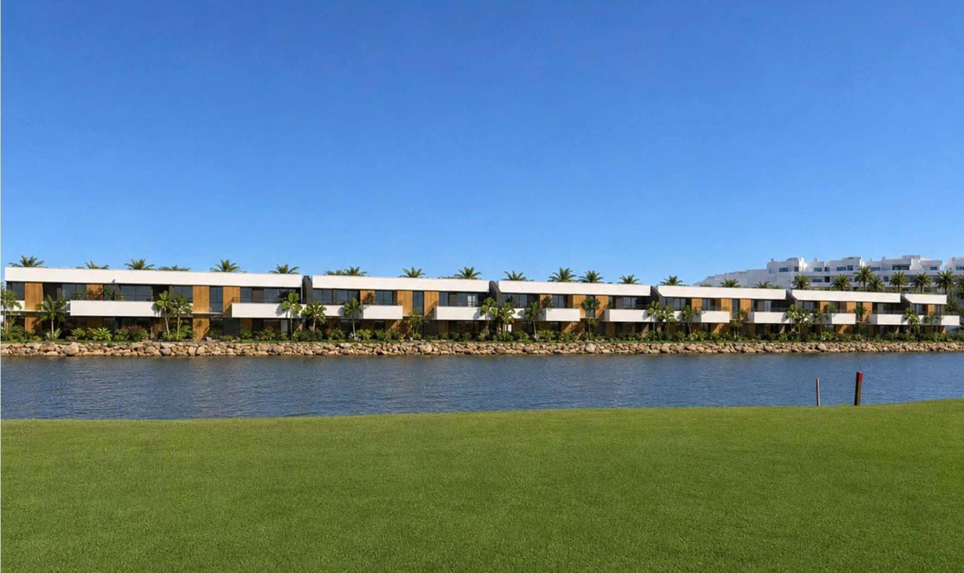 Chalet de obra nueva con piscina privada en Condado de Alhama Golf — 2 dorm.