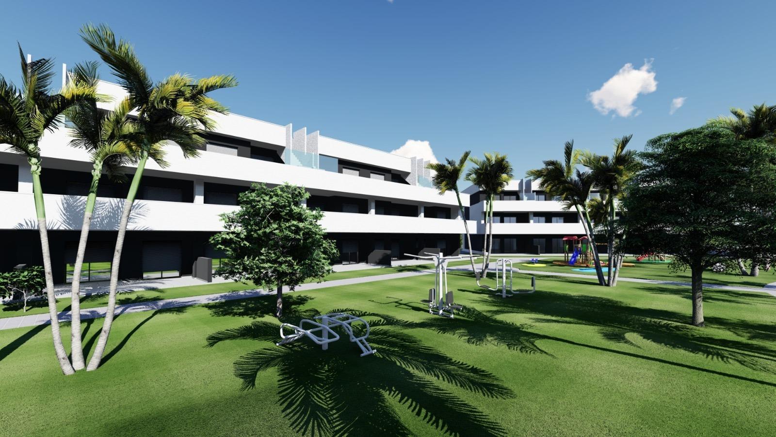 Apartamento de Obra Nueva en Guardamar con Piscina Privada y Vistas a la Laguna