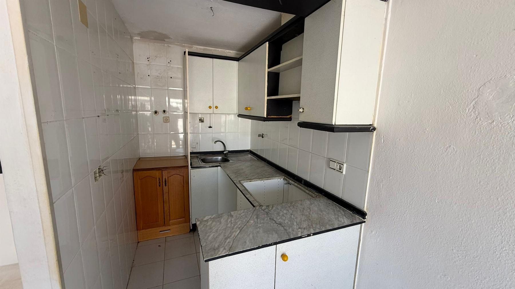 Bungalow de 3 dorm. con jardín y solárium en Los Altos, Torrevieja