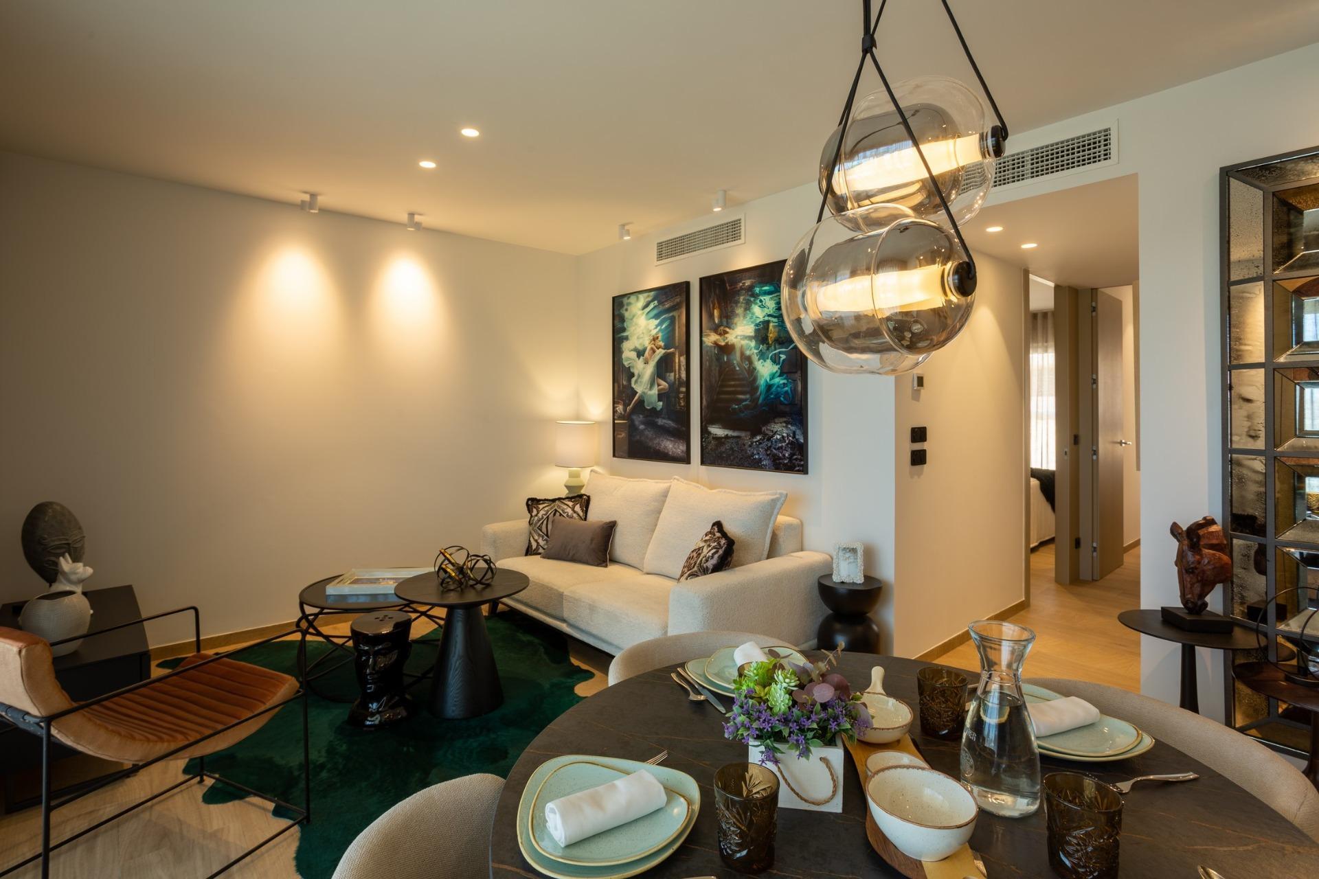 Chalet de obra nueva con piscina privada en La Finca Golf, Algorfa — 3 dorm.