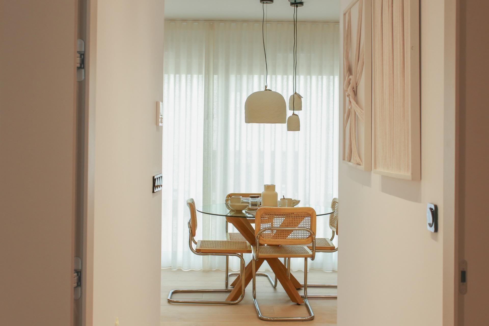 Chalet de Obra Nueva en La Finca Golf con Piscina Privada — 3 Dorm. y 2 Baños