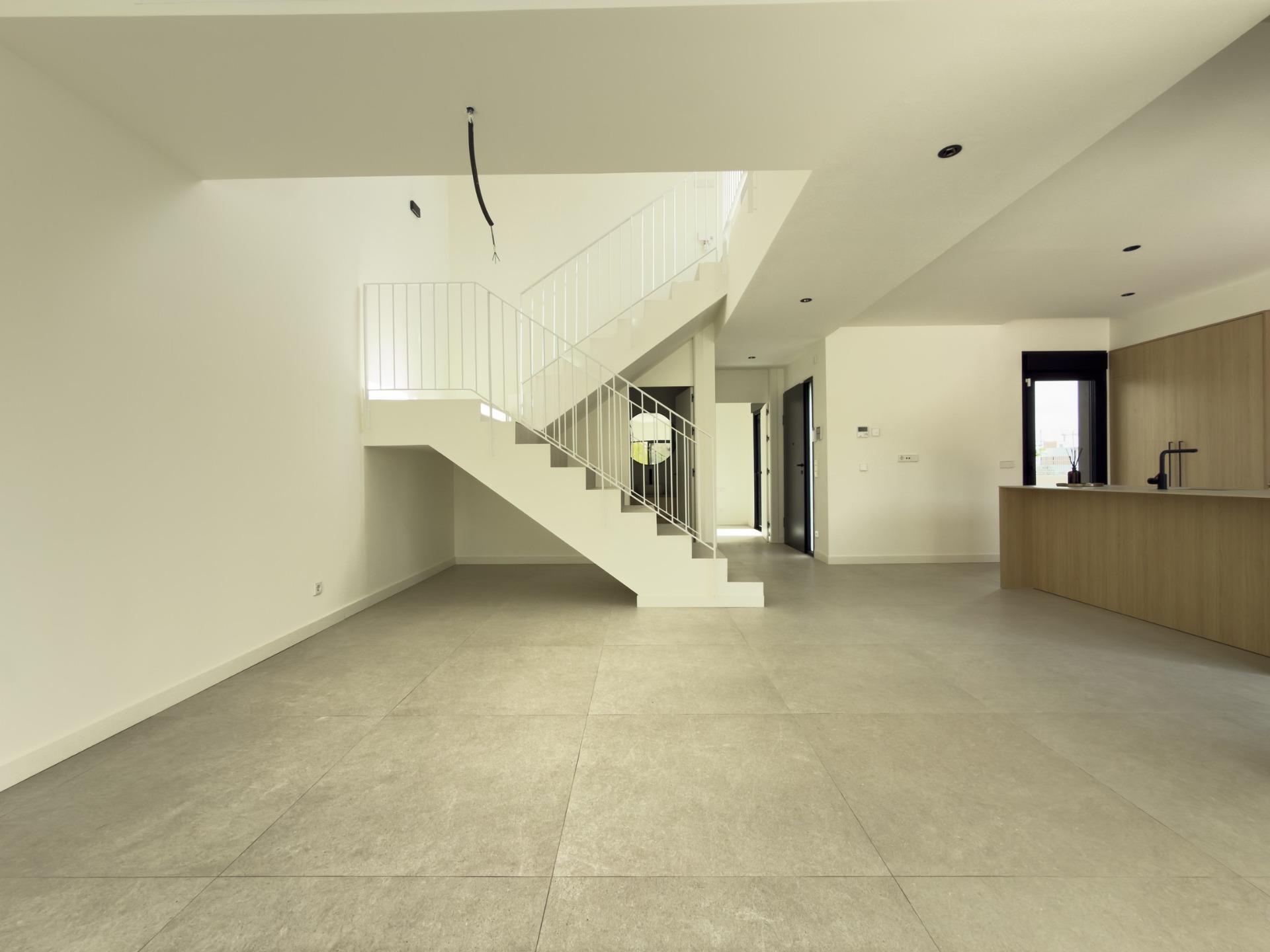 Villa de obra nueva con piscina privada y vistas al mar en Finestrat — 3 dorm.