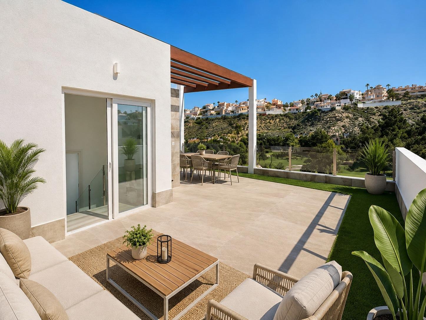 Villa de lujo en 1ª línea de golf en Rojales — 4 dorm. y piscina privada