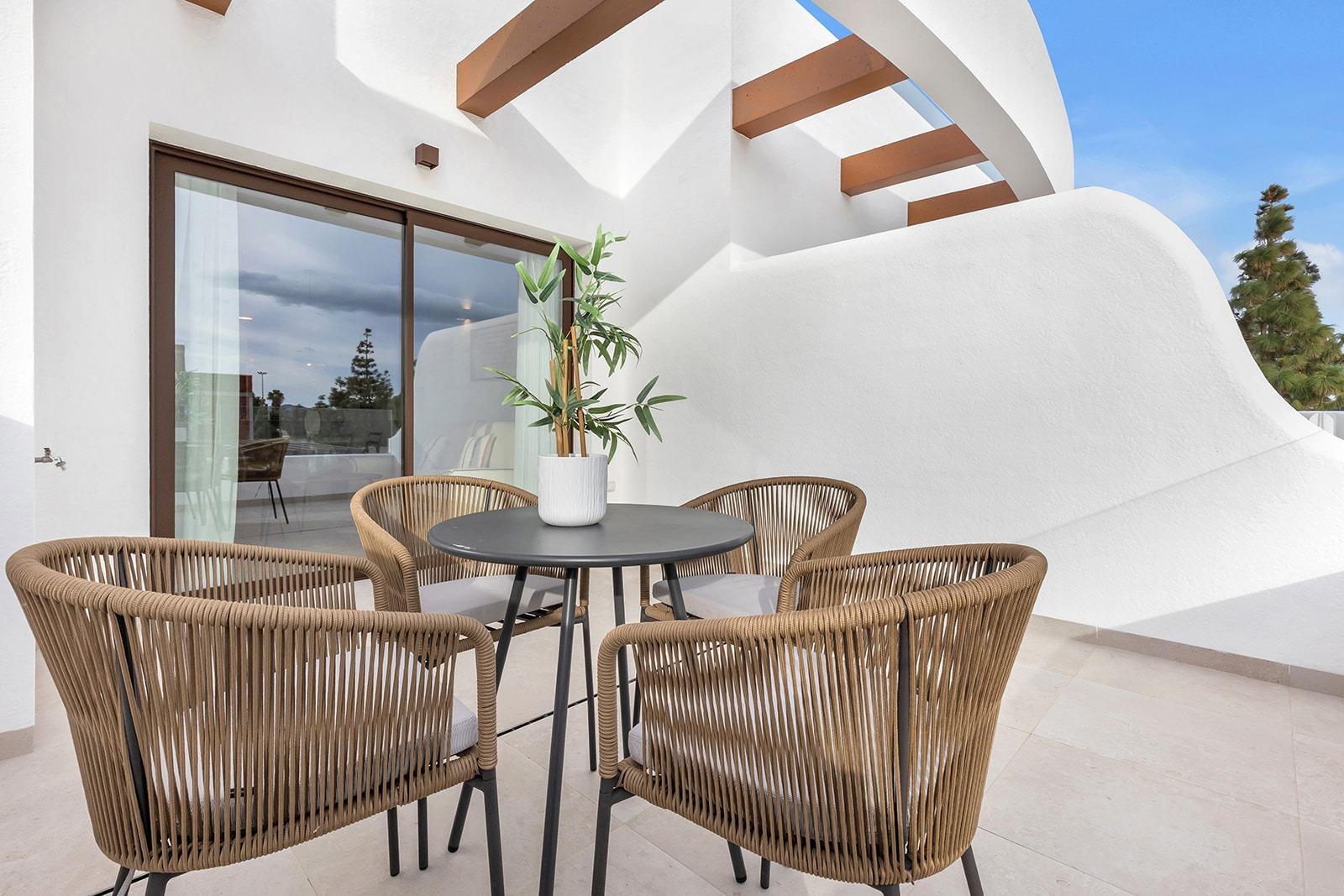 Apartamento de obra nueva con piscina privada junto a Serena Golf, Los Alcázares