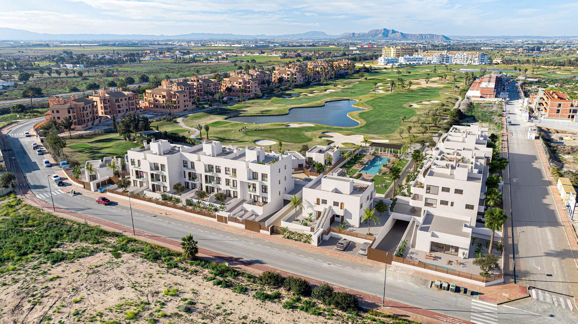 Apartamento de obra nueva con piscina privada junto a Serena Golf, Los Alcázares