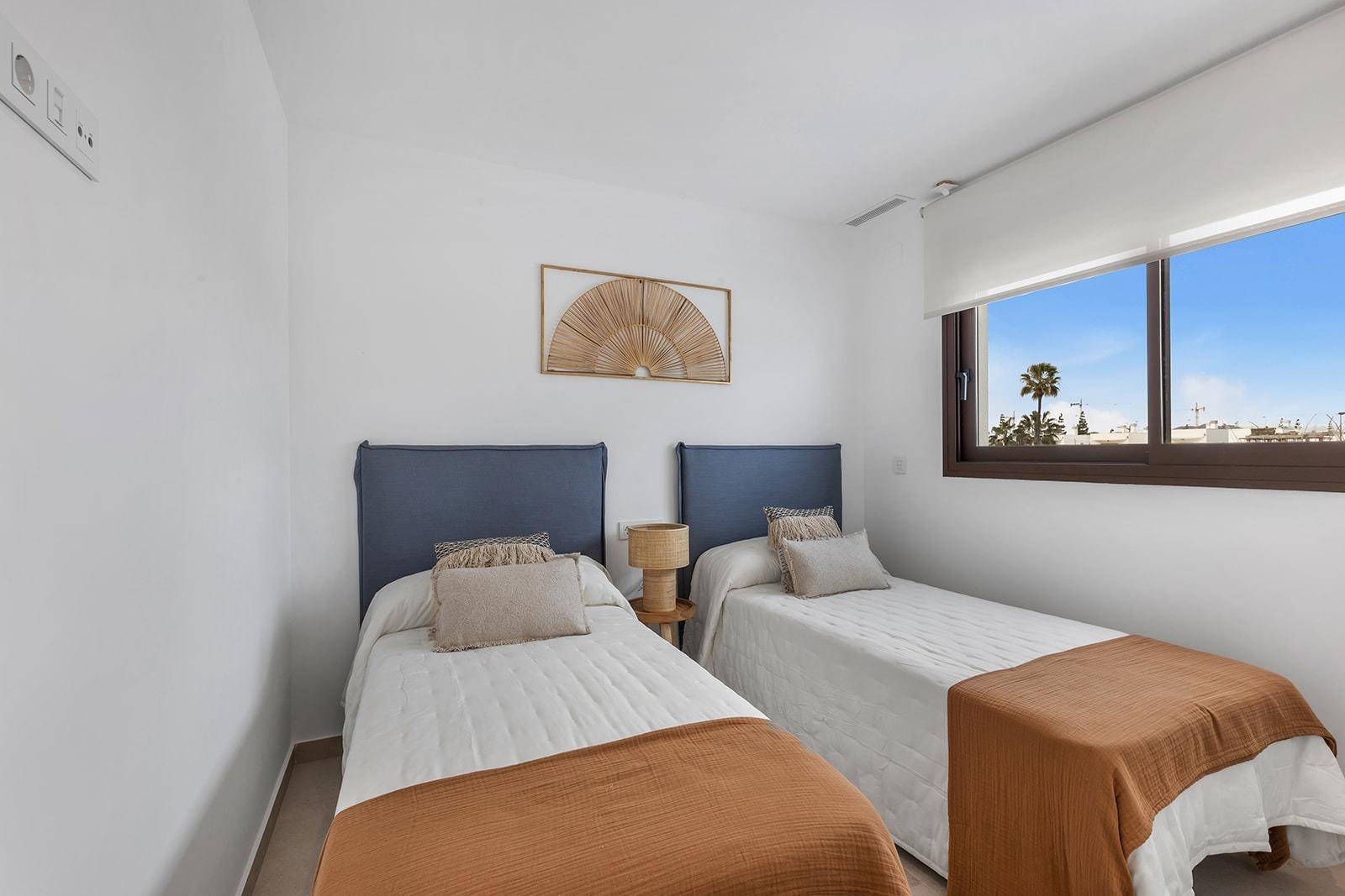 Apartamento de obra nueva con piscina privada junto a Serena Golf, Los Alcázares