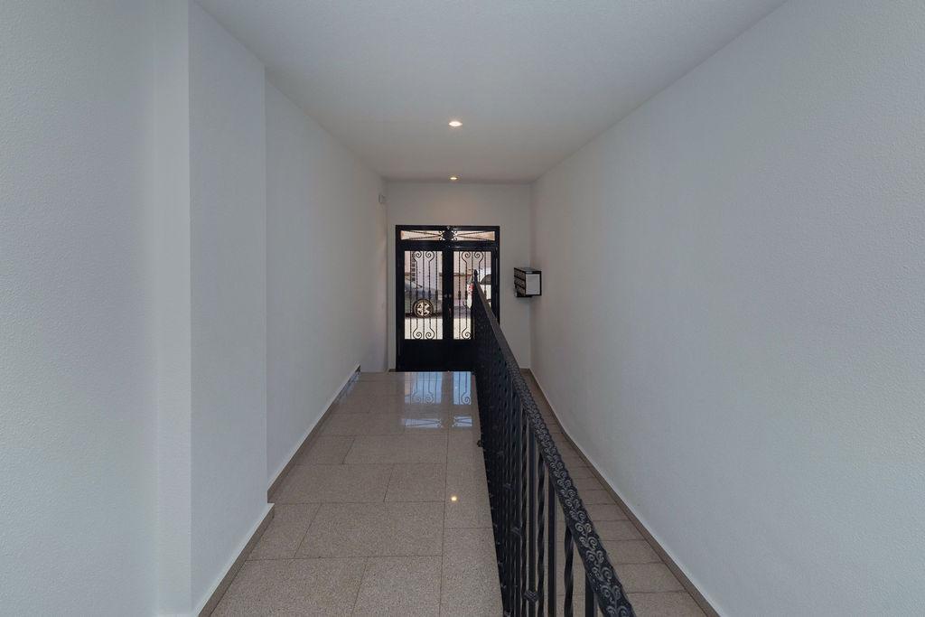 3-Bed Coastal Apartment 200m from Playa del Cura with Private Patio & Garage