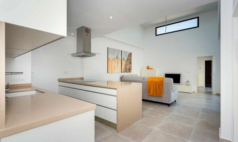 Villa de obra nueva en Daya Nueva con piscina privada y 3 dormitorios