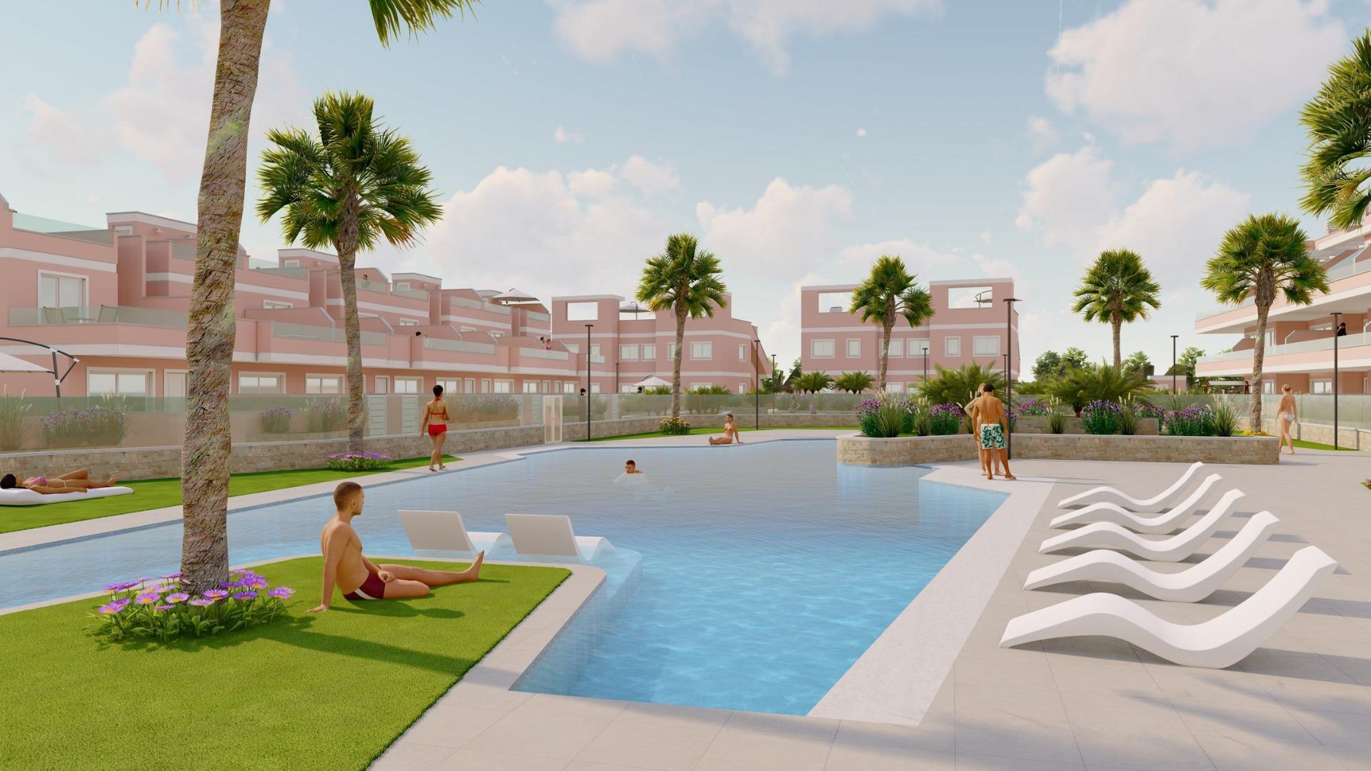 Apartamento de obra nueva con piscina privada en Pilar de la Horadada — 3 dorm.