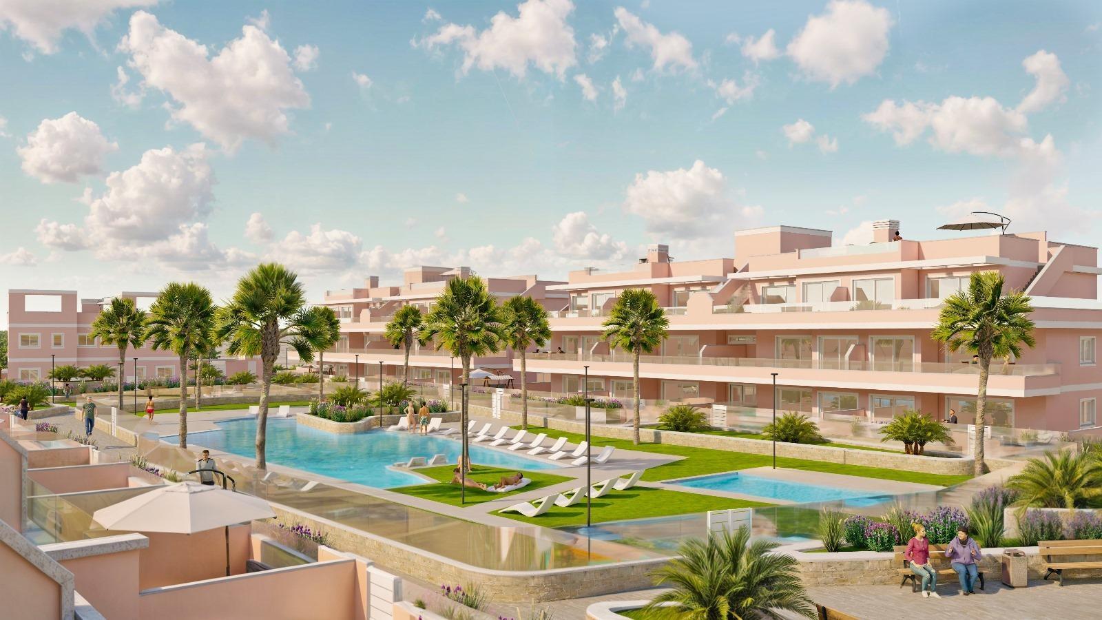 Apartamento de obra nueva con piscina privada en Pilar de la Horadada — 3 dorm.