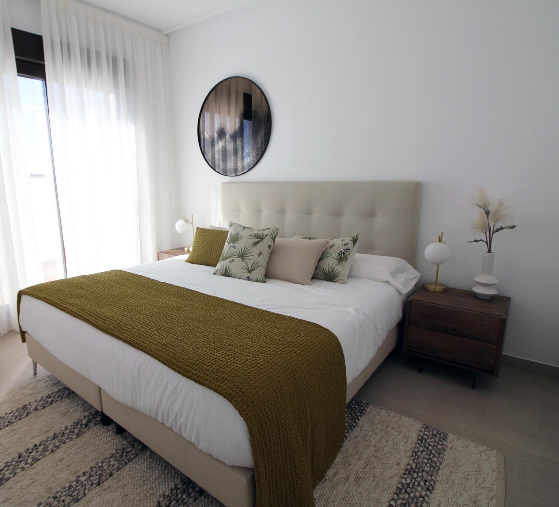 Villa de obra nueva con piscina privada en Pilar de la Horadada — 4 dorm.
