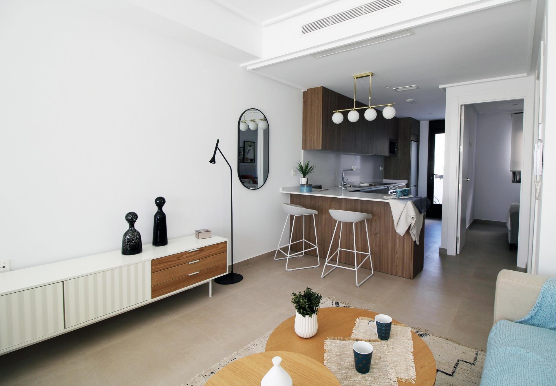 Villa de obra nueva con piscina privada en Pilar de la Horadada — 4 dorm.