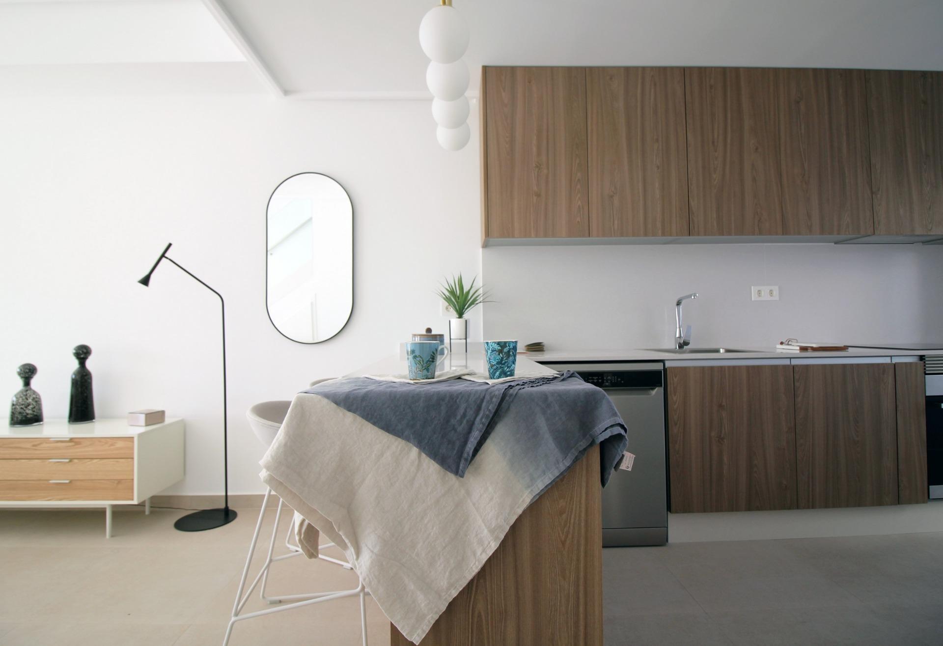 Villa de obra nueva con piscina privada en Pilar de la Horadada — 4 dorm.