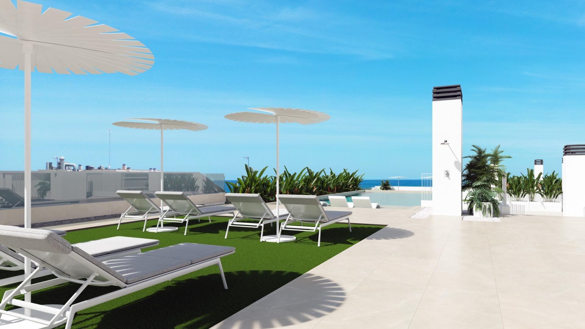 Ático de obra nueva con piscina privada en Guardamar del Segura – 2 dorm.