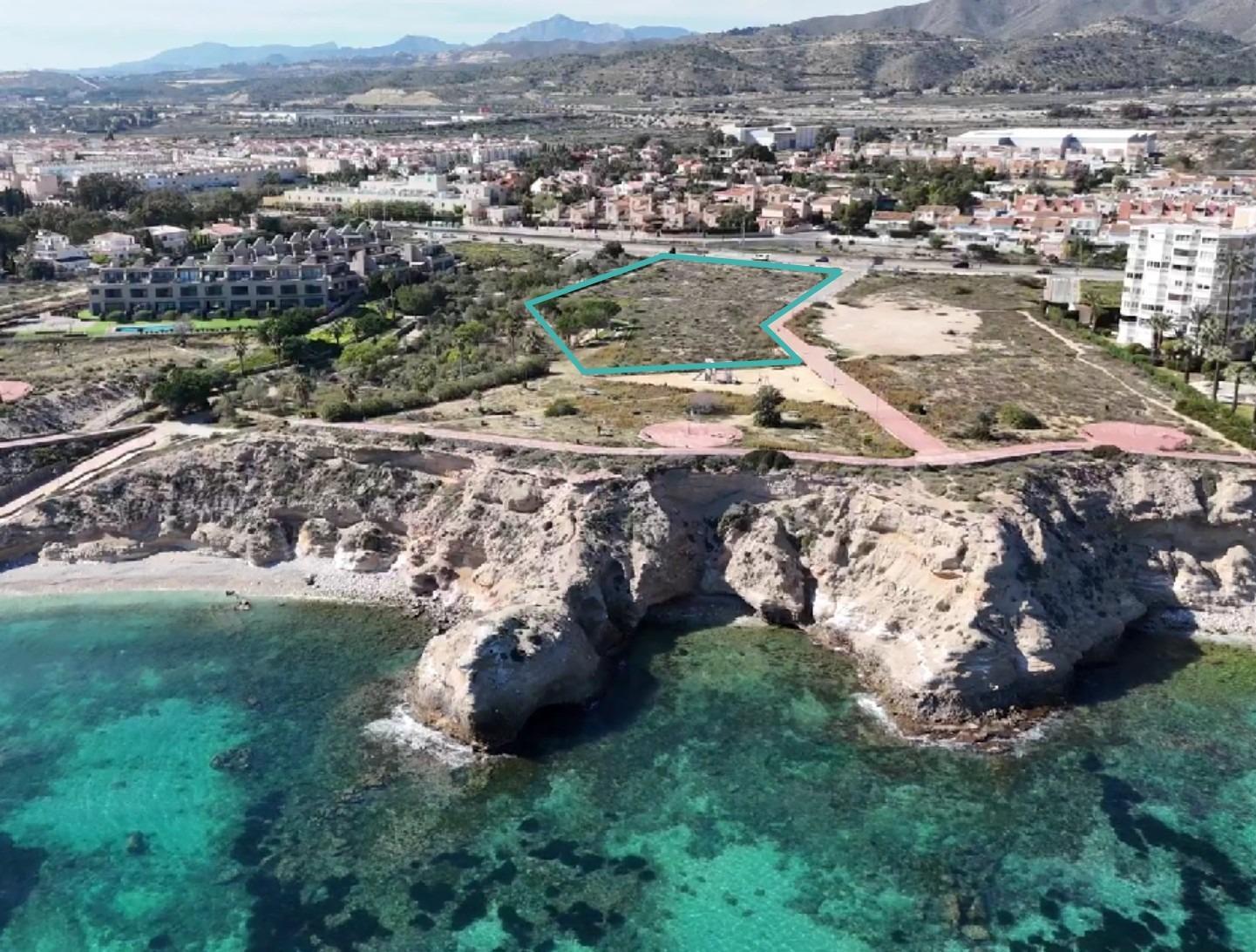 Villa de lujo frente al mar en El Campello — Piscina privada y Solárium