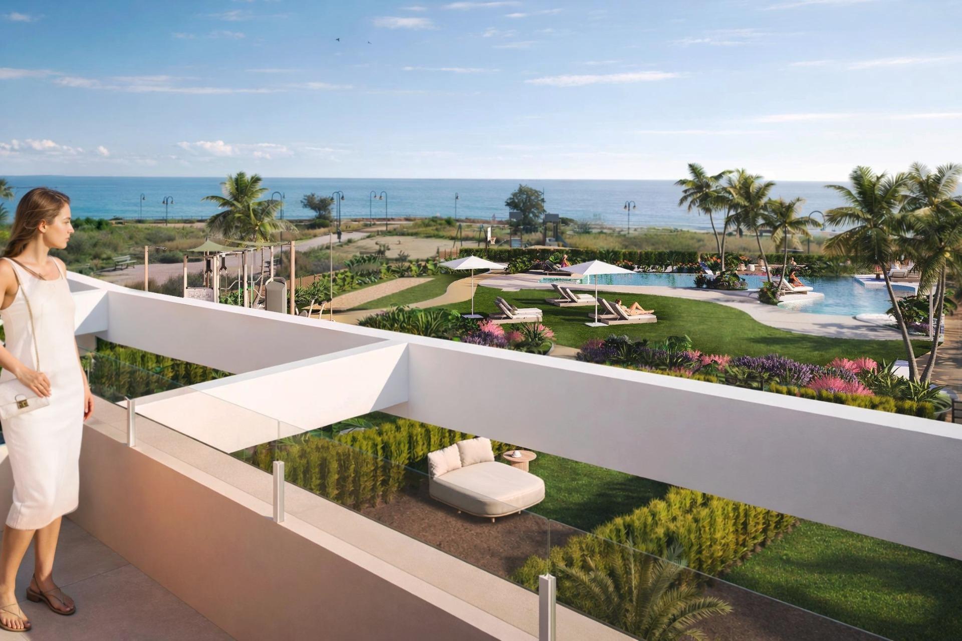 Lujo frente al mar en El Campello — 3 dorm, piscina privada y solárium — Obra nueva
