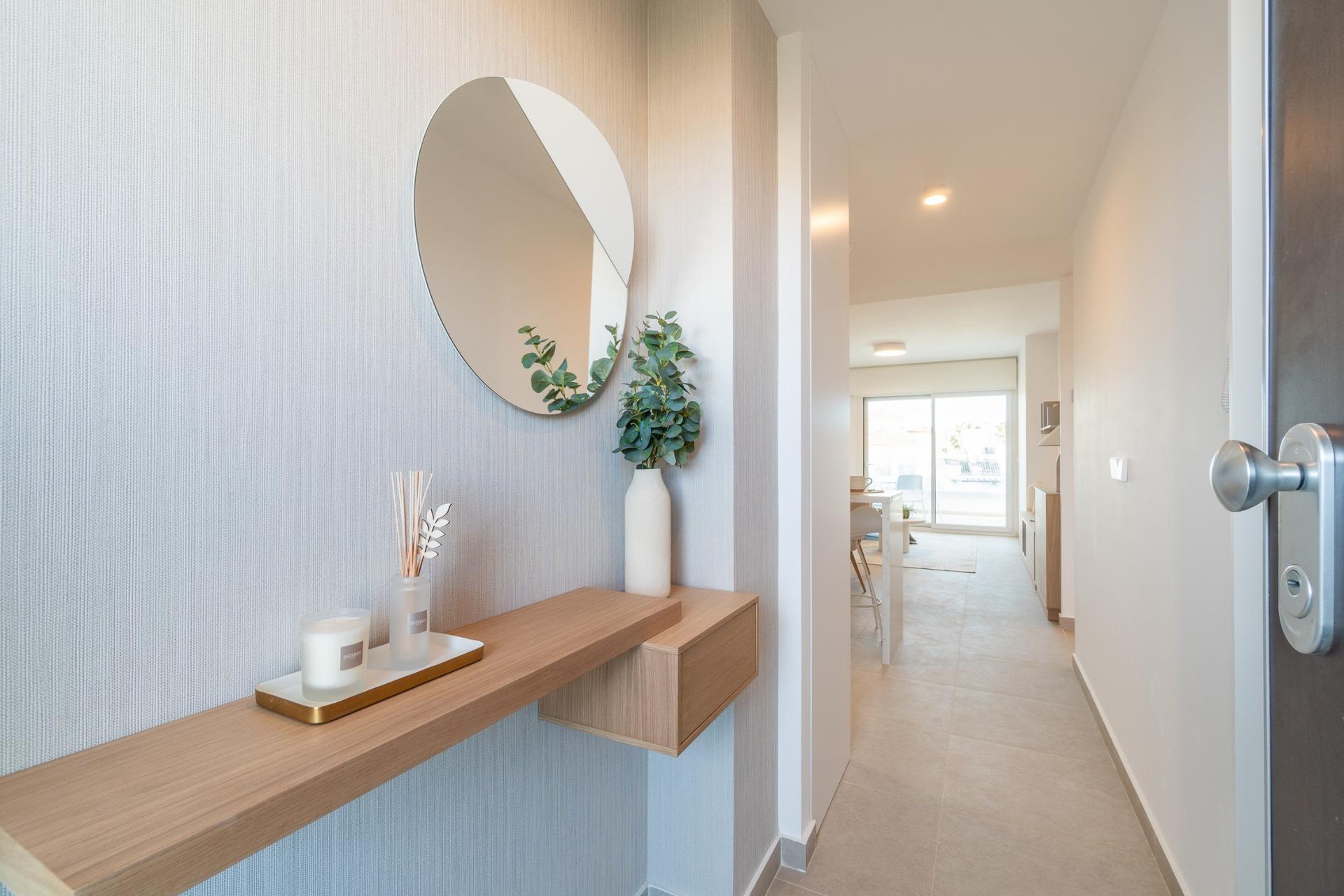 Apartamento de obra nueva con piscina privada en Playa Flamenca — 4 dorm.