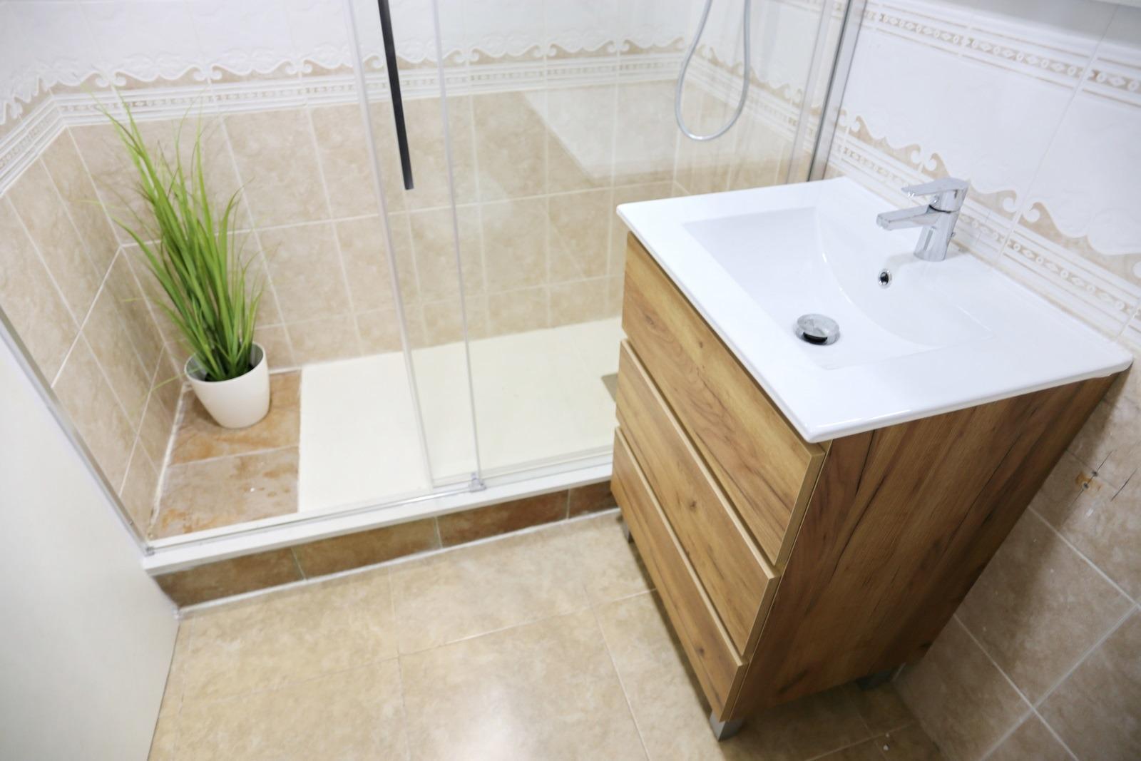 Duplex a 10m de Playa de La Mata con vistas al mar y garaje — 2 dorm.