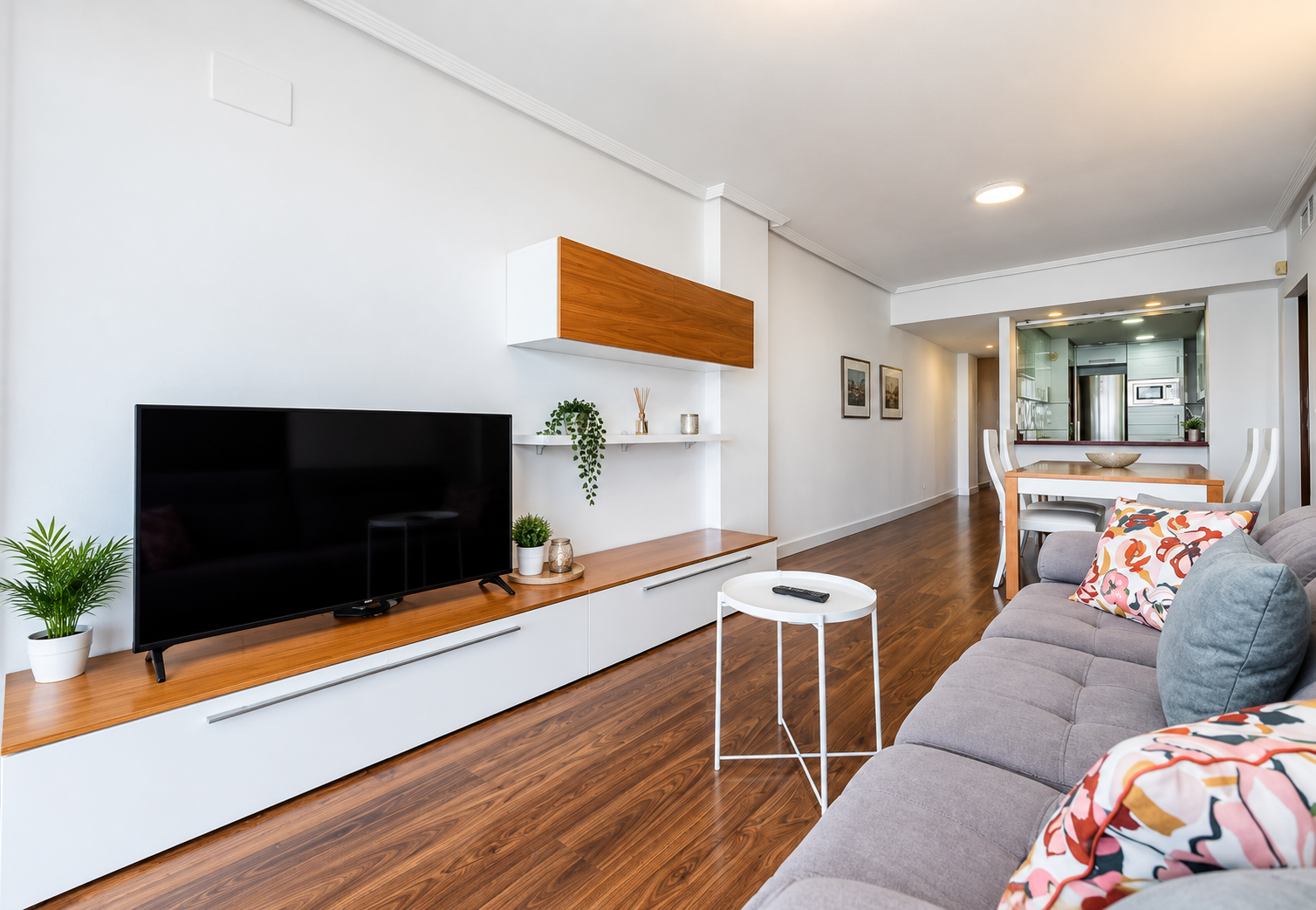 Lujo frente al mar en Playa del Cura: 3 dorm, terraza de 20m² y piscina
