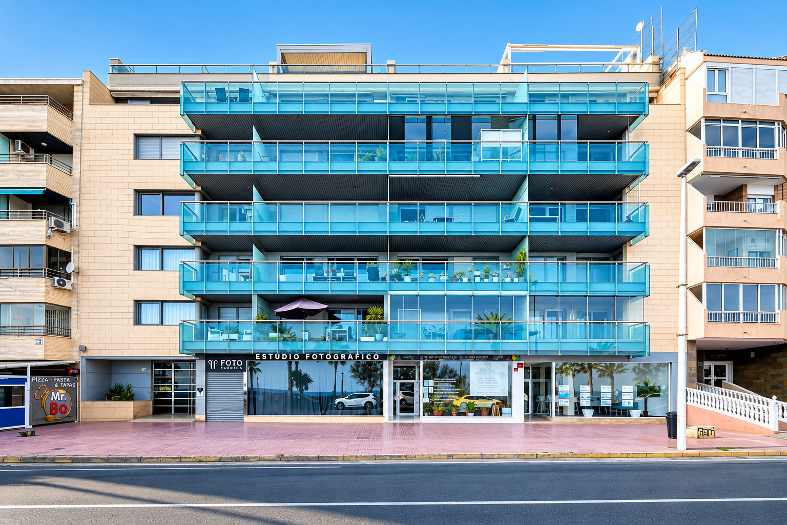 Lujo frente al mar en Playa del Cura: 3 dorm, terraza de 20m² y piscina