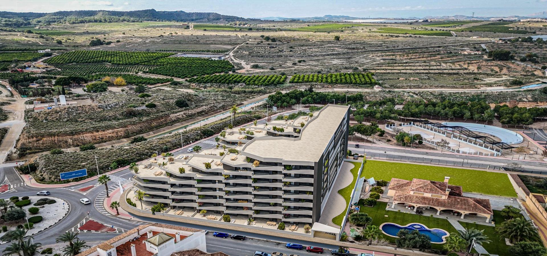 Apartamento de obra nueva con piscina privada en San Miguel de Salinas — 3 dorm.